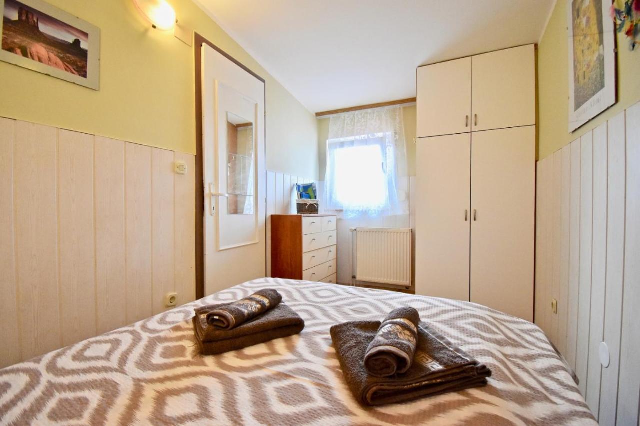 Holiday Apartments メドゥリン エクステリア 写真
