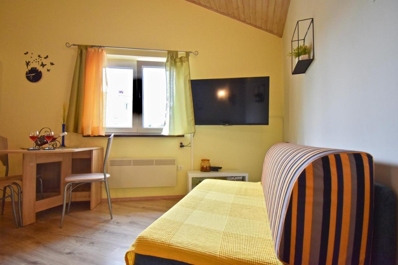 Holiday Apartments メドゥリン エクステリア 写真